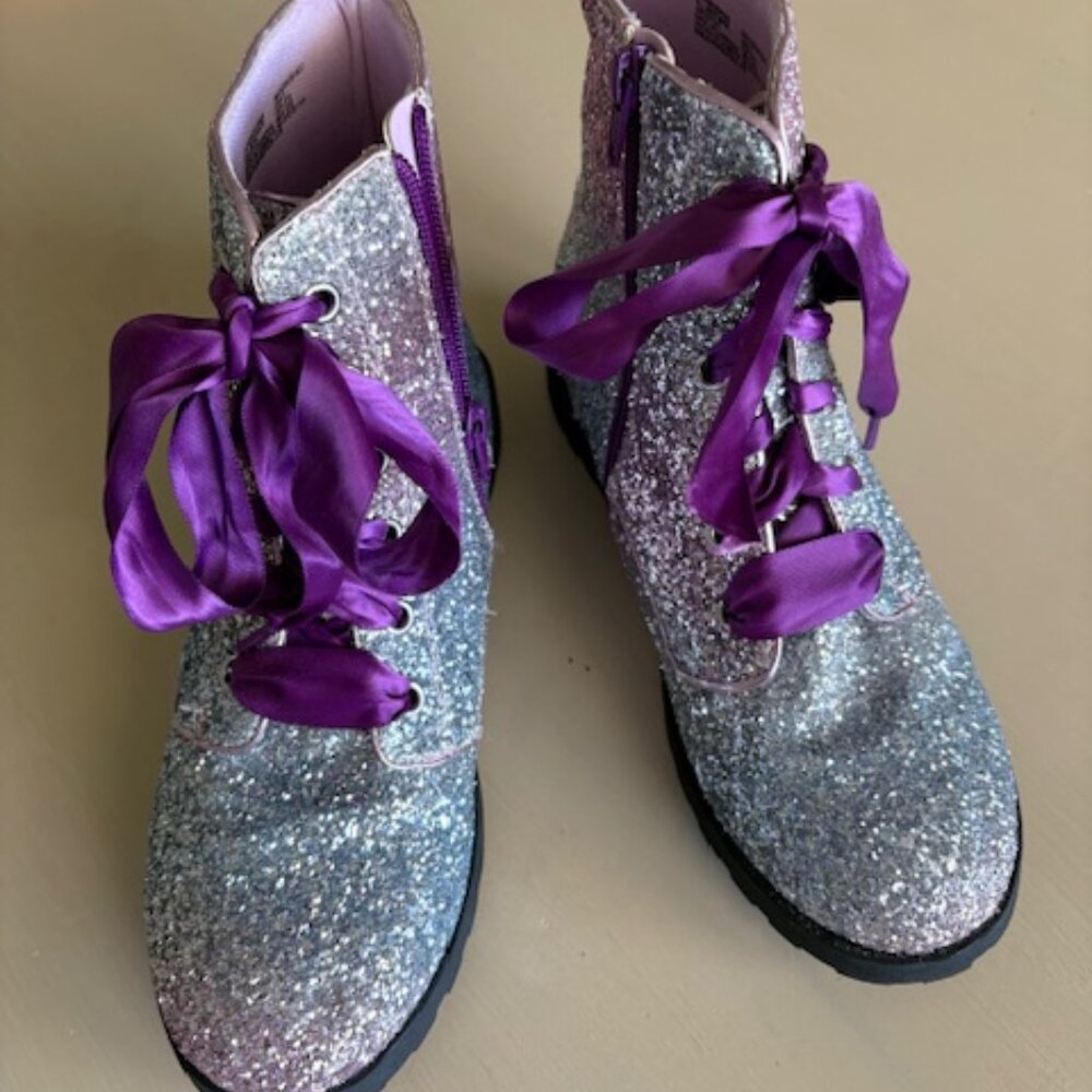 Wonder Nation - Sparkly Booties -Size 5